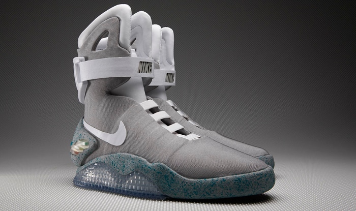 fósil ayuda Será Las zapatillas auto ajustables de Regreso al Futuro llegarán en 2015, según  un diseñador de Nike - Palabra de Runner